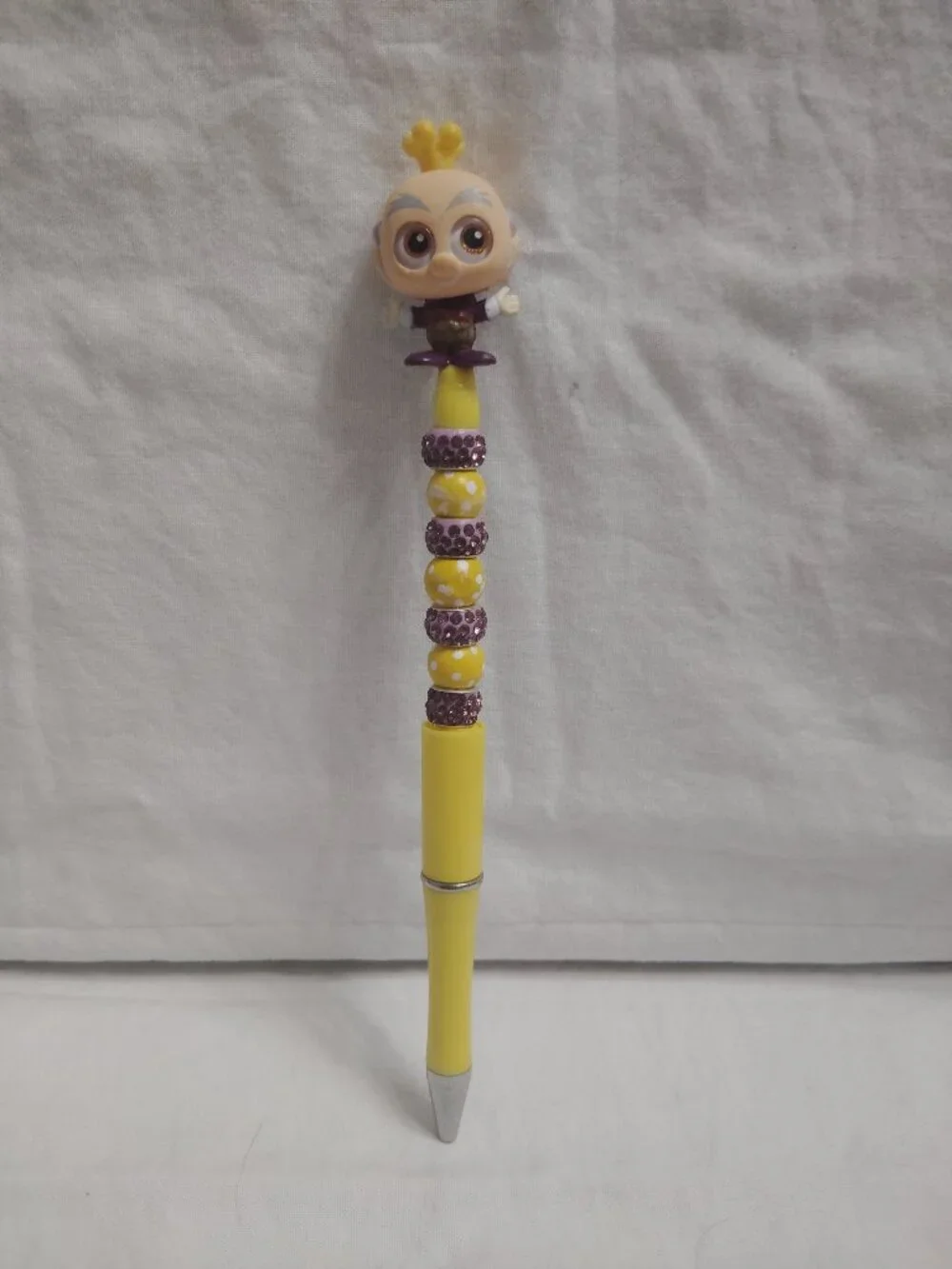 Disney Doorable- King Candy- Handmade Beaded Pen